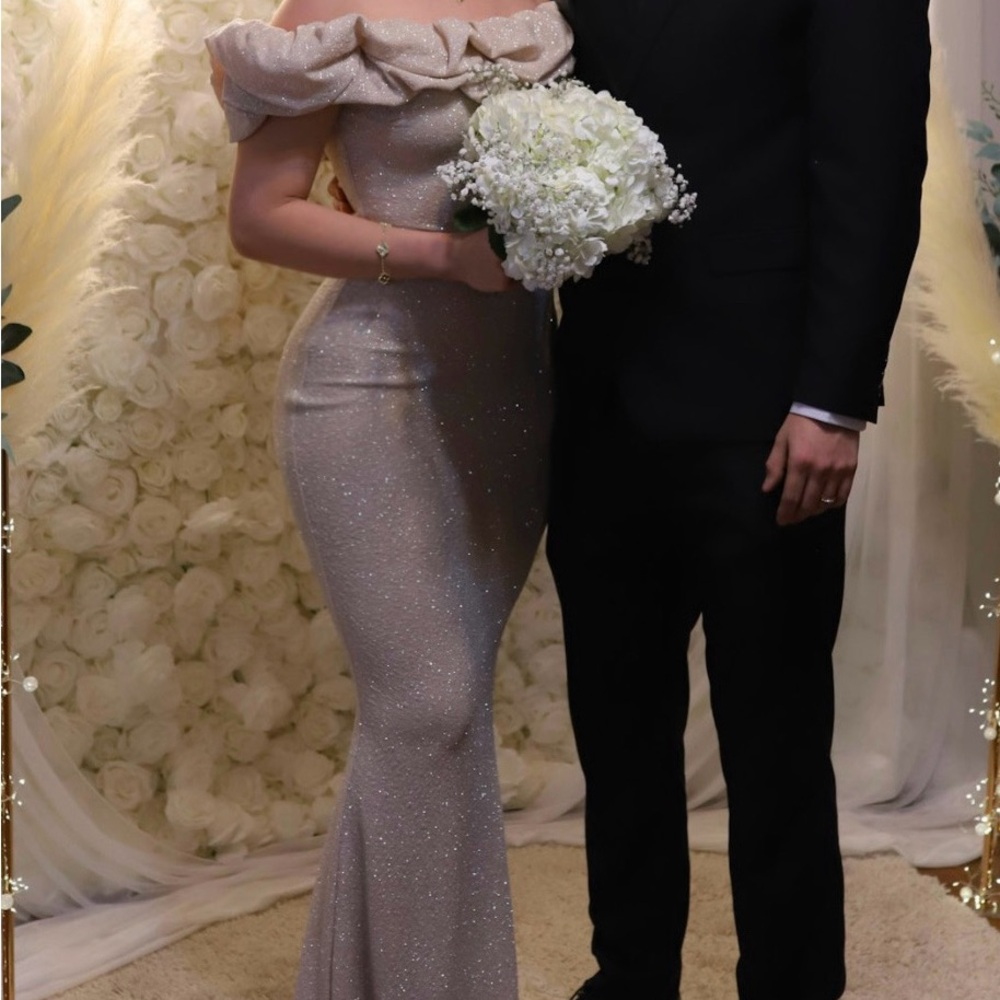 Elegant Off-Shoulder Glitter Gown